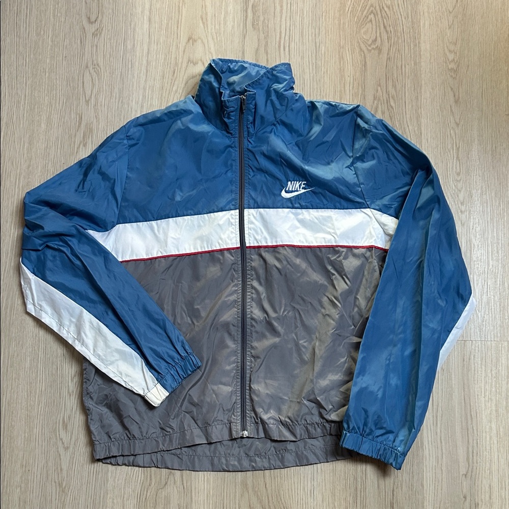 80s Vintage Nike Windbreaker track jacket Blue, Gray, and White size Medium